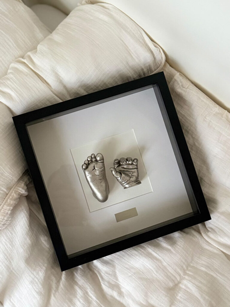 Tina toonis jäljendid