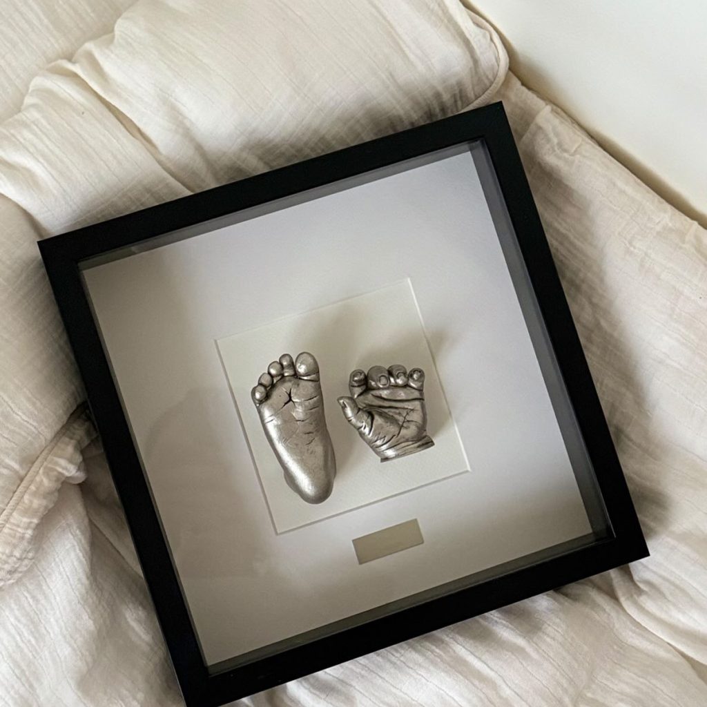 Tina toonis jäljendid